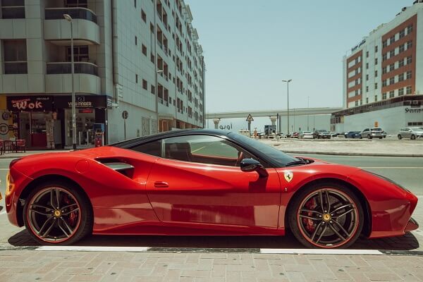 rent ferrari 488 spider dubai